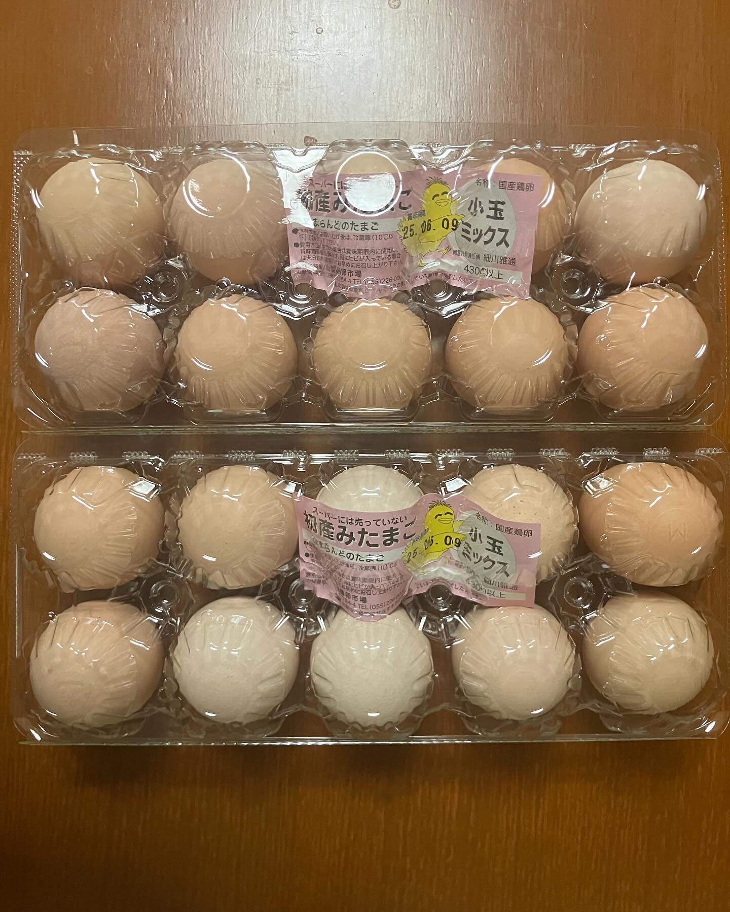 当サロンでは、山梨県の鶏卵市場たまらんど明野農場から産地直送